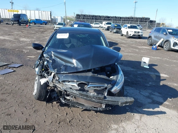 2014 Hyundai Accent GS with VIN KMHCT5AE0EU189319, listed as a IAAI auction lot 41985071 with 72,633 mi miles. Bid and sale history available at carsss.com. Image 12.