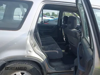 2001 Honda CR-V LX z VIN JHLRD28411C002079, wystawiony jako IAAI lot #42489320 z przebiegiem 178 195 mil mil oraz . Historia ofert i sprzedaży dostępna na DreamBid. Obrazek 8.