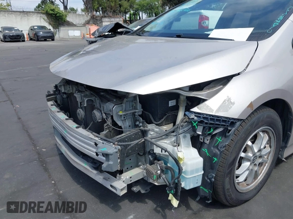 2017 Toyota Prius Plus z VIN JTDKARFPXH3057525, wystawiony jako IAAI lot #42356340 z przebiegiem 149 939 mil mil oraz . Historia ofert i sprzedaży dostępna na DreamBid. Obrazek 19.