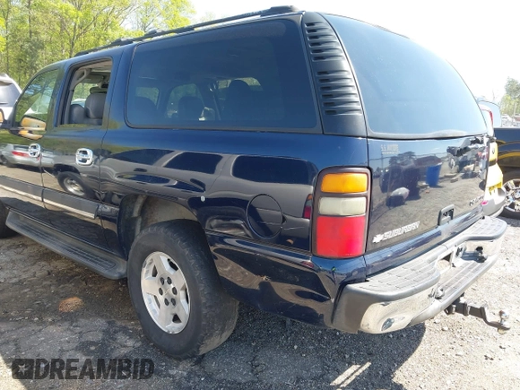 2005 Chevrolet Suburban LT with VIN 1GNEC16Z05J141829, listed as a IAAI auction lot 41985299 with 207,990 mi miles. Bid and sale history available at carsss.com. Image 3.