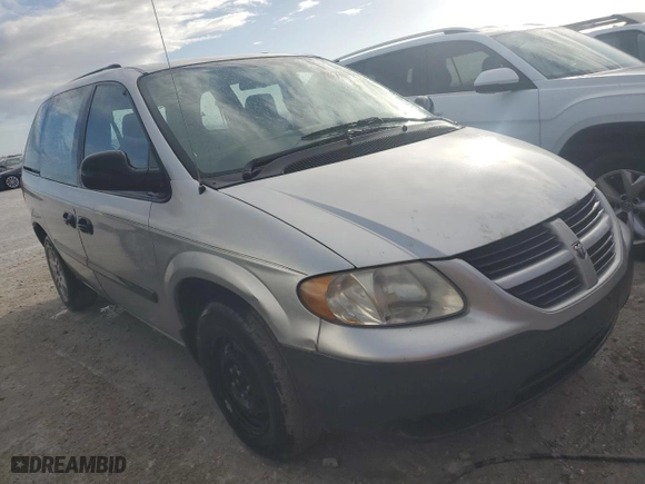 2005 Dodge Caravan SE with VIN 1D4GP25R75B131826, listed as a Copart auction lot 76710684 with 118,185 mi miles and Non Repairable. Bid and sale history available at carsss.com. Image 4.
