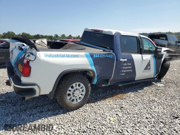 2020 Chevrolet Silverado 3500HD LT with VIN 1GC4YTEY4LF310731, listed as a Copart auction lot 69522614 with 121,916 mi miles and Salvage Title. Bid and sale history available at carsss.com. Image 3.
