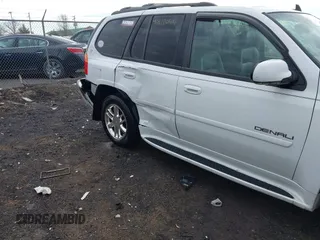 2008 GMC Envoy Denali with VIN 1GKET63M382216072, listed as a IAAI auction lot 41618044 with 148,598 mi miles. Bid and sale history available at carsss.com. Image 6.