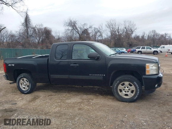 2007 Chevrolet Silverado 1500 1LT with VIN 2GCEK19J271577984, listed as a IAAI auction lot 41736967 with 224,716 mi miles and . Bid and sale history available at DreamBid. Image 13.