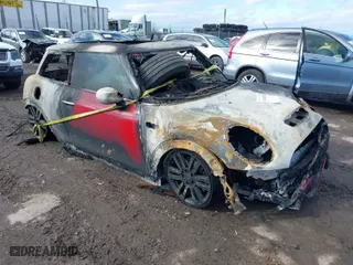 2020 MINI Hardtop 2 Door Cooper S with VIN WMWXR5C02L2M78892, listed as a IAAI auction lot 41444285 with 1 mi miles. Bid and sale history available at carsss.com. Image 1.