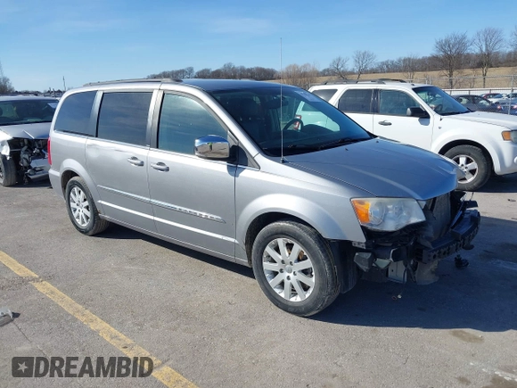 2013 Chrysler Town & Country Touring-L with VIN 2C4RC1CG6DR650928, listed as a IAAI auction lot 41740639 with 198,678 mi miles. Bid and sale history available at carsss.com. Image 1.
