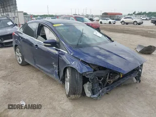 2016 Ford Focus Titanium с VIN 1FADP3J21GL404602, выставлен на аукционе IAAI как лот 42270177 с пробегом 118 369 миль миль и . История ставок и продаж доступна на DreamBid. Изображение 1.
