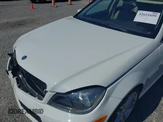 2012 Mercedes-Benz C 300 Sport с VIN WDDGF8BB8CA691471, выставлен на аукционе IAAI как лот 42621659 с пробегом 96 945 миль миль и . История ставок и продаж доступна на DreamBid. Изображение 10.