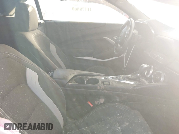 2019 Chevrolet Camaro 1LT with VIN 1G1FB3DS4K0156054, listed as a IAAI auction lot 41178869 with 29,354 mi miles. Bid and sale history available at carsss.com. Image 5.