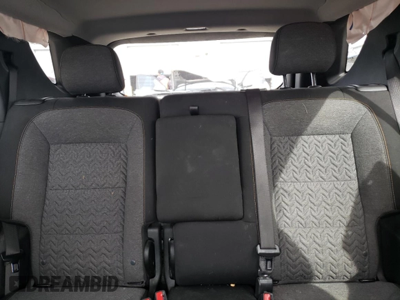2022 Chevrolet Equinox LT z VIN 3GNAXUEV9NL213882, wystawiony jako Copart lot #44521165 z przebiegiem 173 737 mil mil oraz Szkoda całkowita • Salvage title. Historia ofert i sprzedaży dostępna na DreamBid. Obrazek 10.