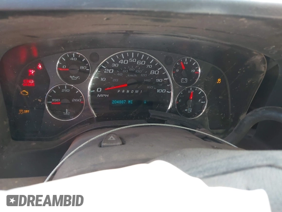 2020 Chevrolet Express Cargo Van with VIN 1GCWGBFP1L1125593, listed as a IAAI auction lot 41514331 with 204,887 mi miles. Bid and sale history available at carsss.com. Image 7.