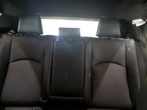 2022 Lexus UX 250h with VIN JTHX9JBH3N2058322, listed as a Copart auction lot 61646505 with 46,297 mi miles and Salvage title. Bid and sale history available at DreamBid. Image 10.