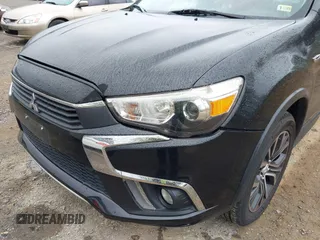 2019 Mitsubishi Outlander Sport SE 2.0 with VIN JA4AP4AU3KU027272, listed as a IAAI auction lot 42013682 with 92,783 mi miles. Bid and sale history available at carsss.com. Image 21.