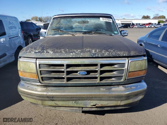 1992 Ford 1/2 Ton Trucks with VIN 1FTDF15NXNNB01339, listed as a Copart auction lot 76107684 with NaN miles and Clean Title. Bid and sale history available at carsss.com. Image 5.