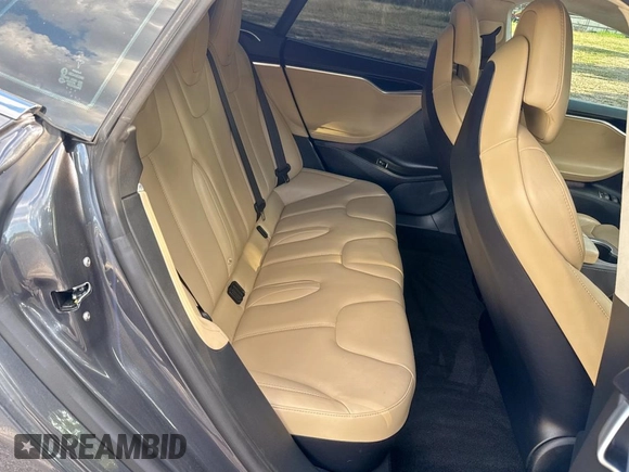2017 Tesla Model S 60 с VIN 5YJSA1E14HF195384, выставлен на аукционе Copart как лот 61502705 с пробегом 52 092 миль миль и Чистый • Clean title. История ставок и продаж доступна на DreamBid. Изображение 6.
