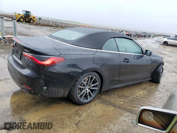 2025 BMW 4 Series 430i xDrive with VIN WBA53DB04SCT08191, listed as a Copart auction lot 86402714 with 8,693 mi miles and Clean Title. Bid and sale history available at DreamBid. Image 3.