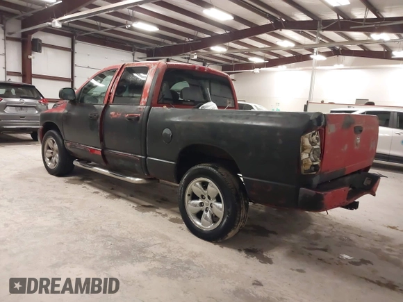 2005 Dodge 1500 SLT with VIN 1D7HU18D55S144522, listed as a IAAI auction lot 41728279 with 173,651 mi miles. Bid and sale history available at carsss.com. Image 3.