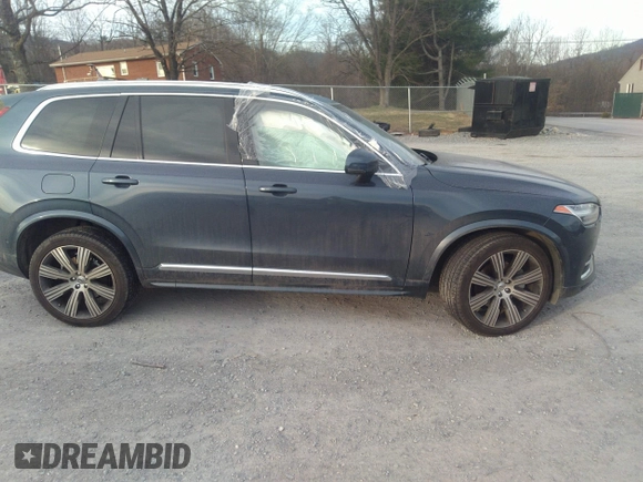 2024 Volvo XC90 Plus Bright Theme with VIN YV4062PE3R1190974, listed as a IAAI auction lot 41785085 with 12,283 mi miles and . Bid and sale history available at DreamBid. Image 14.