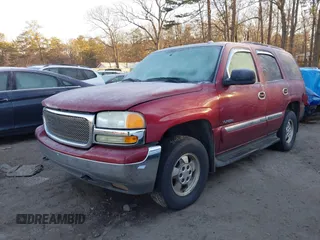 2005 GMC Yukon SLT with VIN 1GKEK13TX5R212018, listed as a IAAI auction lot 41418421 with 1 mi miles. Bid and sale history available at carsss.com. Image 2.