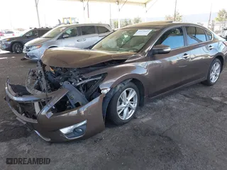 2015 Nissan Altima 2.5 SV with VIN 1N4AL3AP1FC169188, listed as a IAAI auction lot 41274644 with 82,222 mi miles. Bid and sale history available at carsss.com. Image 18.