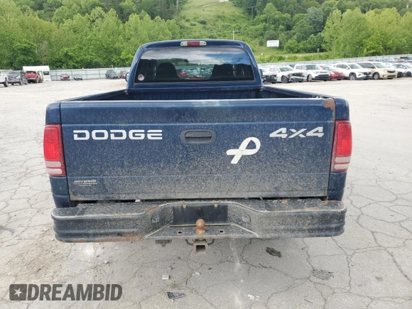 2002 Dodge Dakota z VIN 1B7GG32X32S546515, wystawiony jako Copart lot #57888695 z przebiegiem 81 202 mil mil oraz Szkoda całkowita • Salvage title. Historia ofert i sprzedaży dostępna na DreamBid. Obrazek 6.