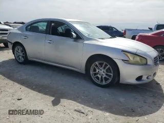 2013 Nissan Maxima SV with VIN 1N4AA5AP5DC832079, listed as a Copart auction lot 47112585 with 118,170 mi miles and Clean Title. Bid and sale history available at DreamBid. Image 4.