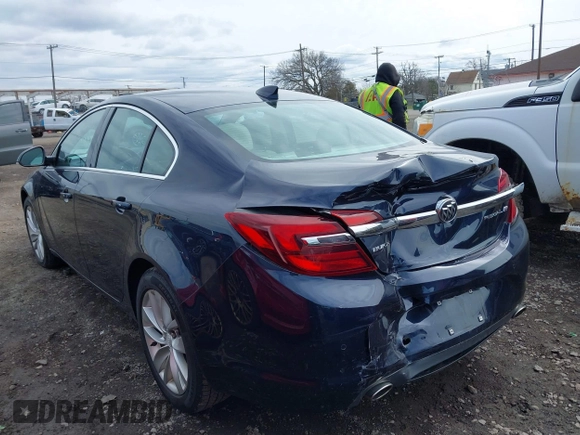2016 Buick Regal Premium II with VIN 2G4GS5GX8G9202301, listed as a IAAI auction lot 41983501 with 65,480 mi miles and . Bid and sale history available at DreamBid. Image 3.