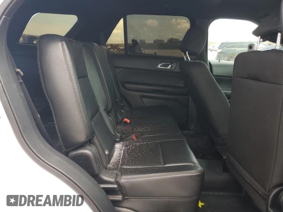 2016 Ford Police Interceptor Utility z VIN 1FM5K8AR9GGC35764, wystawiony jako Copart lot #54386065 z przebiegiem Nie podano mil oraz Szkoda całkowita • Salvage title. Historia ofert i sprzedaży dostępna na DreamBid. Obrazek 11.