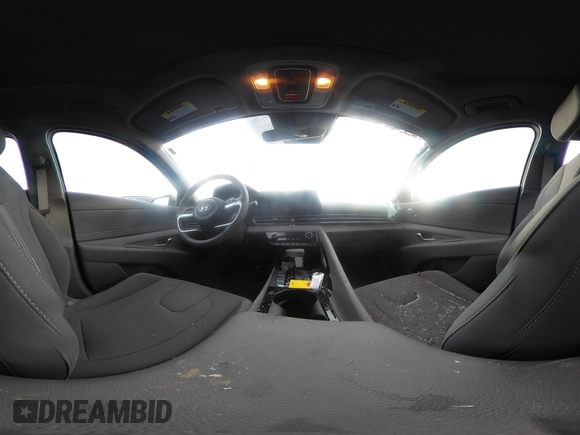 2025 Hyundai Elantra SEL Convenience with VIN KMHLS4DG5SU968429, listed as a IAAI auction lot 42225493 with 3,989 mi miles and . Bid and sale history available at DreamBid. Image 20.