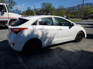 2016 Hyundai Elantra GT with VIN KMHD35LH1GU321647, listed as a Copart auction lot 54391395 with 140,819 mi miles and Salvage Title. Bid and sale history available at carsss.com. Image 3.