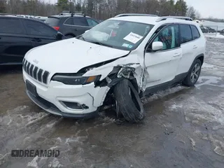 2019 Jeep Cherokee Limited with VIN 1C4PJMDX3KD441353, listed as a IAAI auction lot 41623680 with 70,104 mi miles and . Bid and sale history available at DreamBid. Image 2.
