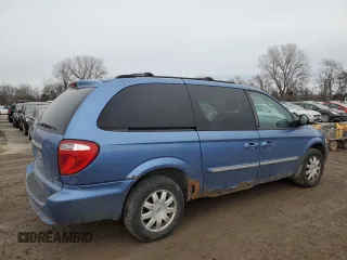 2007 Chrysler Town & Country LWB Touring with VIN 2A4GP54L27R207804, listed as a Copart auction lot 85322764 with 218,282 mi miles and Salvage Title. Bid and sale history available at carsss.com. Image 3.