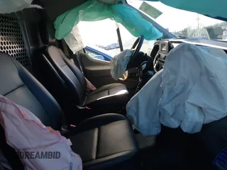 2023 Ford Transit с VIN 1FTBW1Y86PKB55657, выставлен на аукционе IAAI как лот 41329041 с пробегом 39 002 миль миль и . История ставок и продаж доступна на DreamBid. Изображение 5.