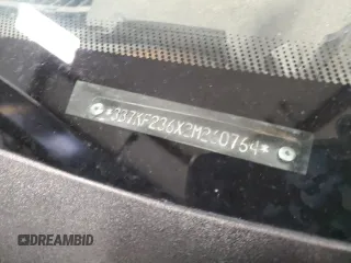 2002 Dodge 2500 z VIN 3B7KF236X2M260764, wystawiony jako Copart lot #50685265 z przebiegiem Nie podano mil oraz Szkody całkowita. Historia ofert i sprzedaży dostępna na DreamBid. Obrazek 13.