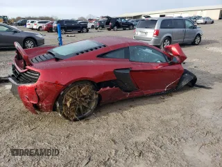 2015 McLaren 650S z VIN SBM11DAA8FW004651, wystawiony jako Copart lot #84895284 z przebiegiem Nie podano mil oraz Szkody całkowita. Historia ofert i sprzedaży dostępna na DreamBid. Obrazek 3.