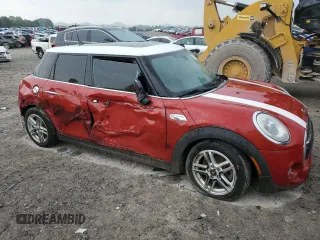 2015 MINI Hardtop 4 Door S with VIN WMWXU3C50F2B56905, listed as a Copart auction lot 59747905 with 151,537 mi miles and Clean title. Bid and sale history available at DreamBid. Image 4.