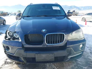 2008 BMW X5 3.0si with VIN 5UXFE43558L001891, listed as a IAAI auction lot 41276202 with 93,376 mi miles. Bid and sale history available at carsss.com. Image 13.
