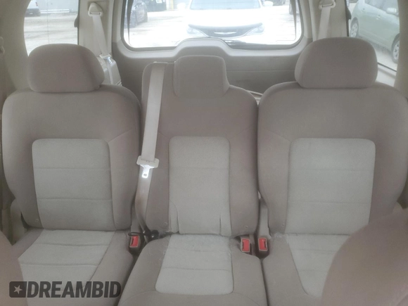2005 Ford Expedition Special Service with VIN 1FMFU16505LA16305, listed as a Copart auction lot 43919845 with 307,076 mi miles and Salvage Title. Bid and sale history available at carsss.com. Image 10.