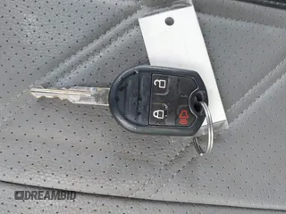 2011 Ford F-150 XL с VIN 1FTFX1EF9BFA37833, выставлен на аукционе IAAI как лот 41715808 с пробегом 192 096 миль миль и . История ставок и продаж доступна на DreamBid. Изображение 11.