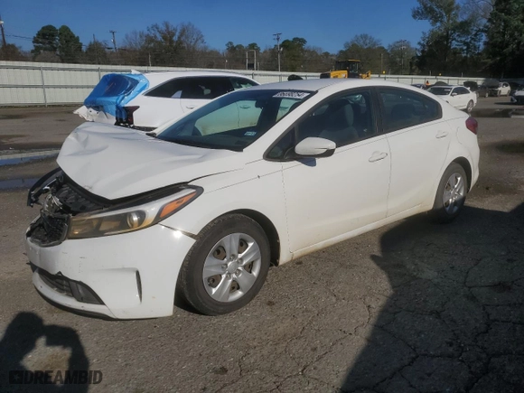 2017 Kia Forte LX with VIN 3KPFK4A74HE071065, listed as a Copart auction lot 86698254 with 55,628 mi miles and Salvage Title. Bid and sale history available at carsss.com. Image 1.