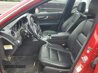 2014 Mercedes-Benz C 300 Sport z VIN WDDGF8AB0EA925820, wystawiony jako Copart lot #56204535 z przebiegiem 86 173 mil mil oraz Szkoda całkowita • Salvage title. Historia ofert i sprzedaży dostępna na DreamBid. Obrazek 7.