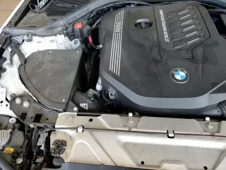 2022 BMW 3 Series M340i xDrive with VIN 3MW5U9J0XN8C30104, listed as a Copart auction lot 60816055 with 56,404 mi miles and Salvage title. Bid and sale history available at DreamBid. Image 16.