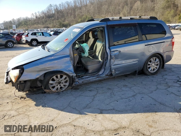 2008 Kia Sedona EX with VIN KNDMB233186246240, listed as a Copart auction lot 48360345 with 205,515 mi miles and Salvage Title. Bid and sale history available at carsss.com. Image 1.