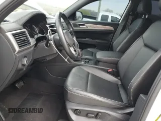 2020 Volkswagen Atlas SE with VIN 1V21E2CAXLC221676, listed as a Copart auction lot 50775655 with 82,648 mi miles and Clean title. Bid and sale history available at DreamBid. Image 7.
