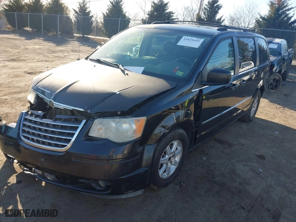2009 Chrysler Town & Country Touring with VIN 2A8HR54159R593858, listed as a IAAI auction lot 41829595 with 187,974 mi miles. Bid and sale history available at carsss.com. Image 17.