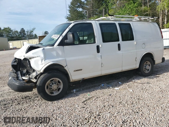 2006 Chevrolet Express Cargo z VIN 1GCGG25V461187613, wystawiony jako Copart lot #52344335 z przebiegiem Nie podano mil oraz Szkoda całkowita • Salvage title. Historia ofert i sprzedaży dostępna na DreamBid. Obrazek 1.