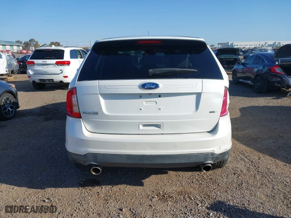 2013 Ford Edge SEL with VIN 2FMDK3JC8DBE38075, listed as a IAAI auction lot 41836234 with 110,772 mi miles. Bid and sale history available at carsss.com. Image 17.