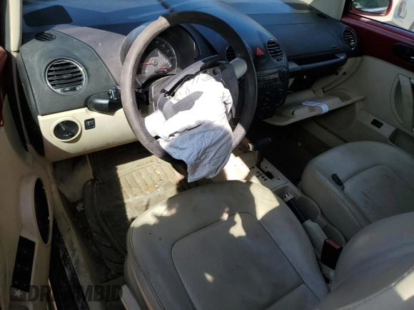 2006 Volkswagen Beetle with VIN 3VWRF31Y16M322189, listed as a Copart auction lot 48526315 with 199,796 mi miles and Salvage title. Bid and sale history available at DreamBid. Image 8.