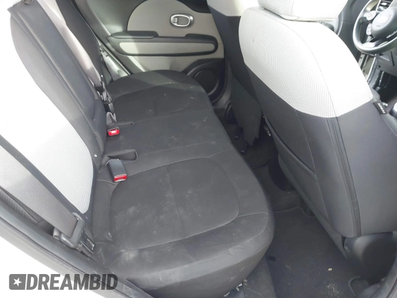 2014 Kia Soul with VIN KNDJN2A26E7029745, listed as a IAAI auction lot 41839177 with 183,915 mi miles. Bid and sale history available at carsss.com. Image 8.