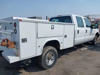 2016 Ford F-250 Lariat with VIN 1FT7W2BT4GEB62761, listed as a IAAI auction lot 42350809 with 261,475 mi miles and . Bid and sale history available at DreamBid. Image 4.